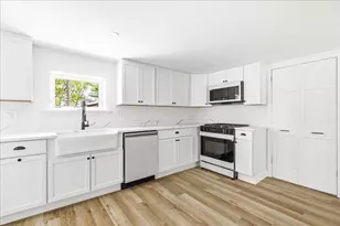 64 Rose Point Ave, Wareham, MA 02576 - Photo 22