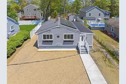 64 Rosepoint Ave, Wareham, MA 02576 - Photo 2