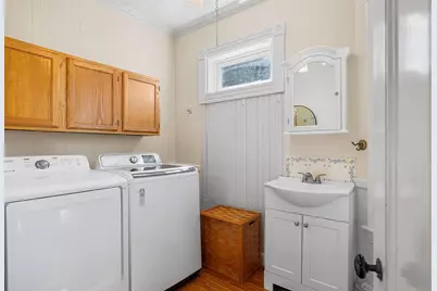 468 Main St, Amesbury, MA 01913 - Photo 16