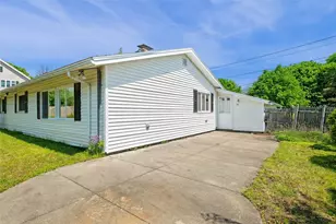 64 Amherst Rd, Beverly, MA 01915 - Photo 32
