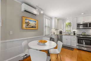15 Carver St, Provincetown, MA 02657 - Photo 12