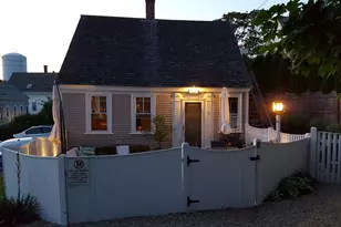 15 Carver St, Provincetown, MA 02657 - Photo 2