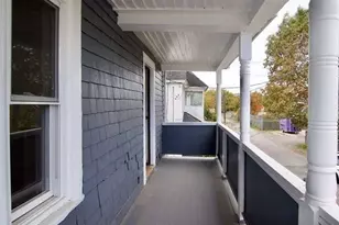 20 Crosby St, Springfield, MA 01105 - Photo 2