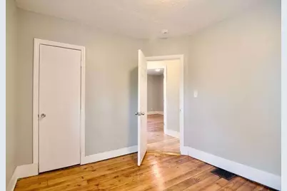 20 Crosby St, Springfield, MA 01105 - Photo 6