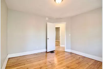 20 Crosby St, Springfield, MA 01105 - Photo 10