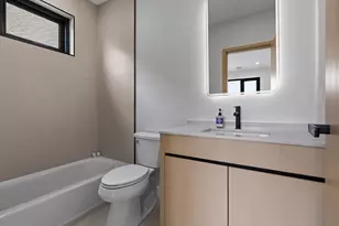 236 Lake St, Waltham, MA 02451 - Photo 26