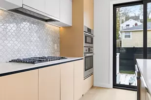 236 Lake St, Waltham, MA 02451 - Photo 10