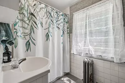 315 Providence Rd, Grafton, MA 01560 - Photo 14