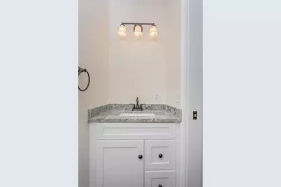 14 Wilmarth St, Attleboro, MA 02703 - Photo 18