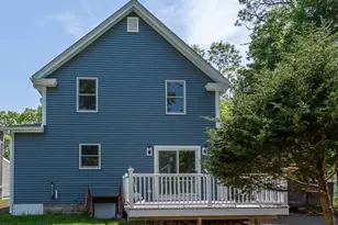 14 Wilmarth St, Attleboro, MA 02703 - Photo 6