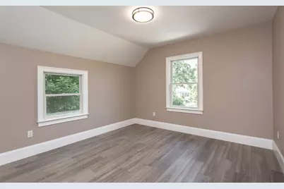 14 Wilmarth St, Attleboro, MA 02703 - Photo 22