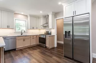 14 Wilmarth St, Attleboro, MA 02703 - Photo 12