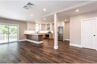 14 Wilmarth St, Attleboro, MA 02703 - Photo 14