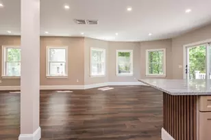 14 Wilmarth St, Attleboro, MA 02703 - Photo 12
