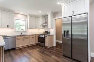 14 Wilmarth St, Attleboro, MA 02703 - Photo 16