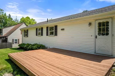 6 Tucker St, Worcester, MA 01606 - Photo 4