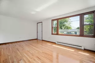 6 Tucker St, Worcester, MA 01606 - Photo 12