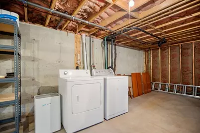6 Tucker St, Worcester, MA 01606 - Photo 24