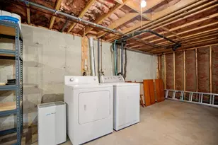 6 Tucker St, Worcester, MA 01606 - Photo 24