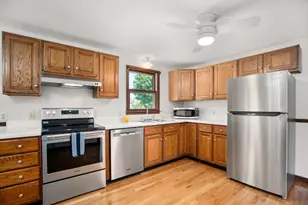 6 Tucker St, Worcester, MA 01606 - Photo 14