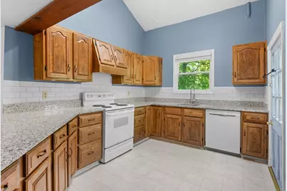 313 E Water St, Rockland, MA 02370 - Photo 16