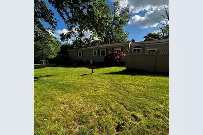 164 W Bacon St, Plainville, MA 02762 - Photo 16