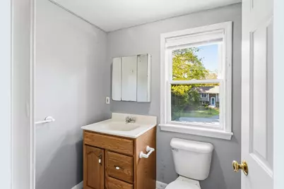 9 E Harbor Cir, Falmouth, MA 02536 - Photo 8