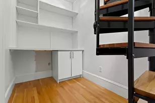 127 Beacon St, Boston, MA 02116 - Photo 18