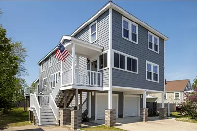 67 Newport Rd, Hull, MA 02045 - Photo 1
