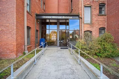 222 Carew St, Springfield, MA 01104 - Photo 4