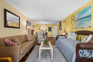 677 Quincy Shore Dr, Quincy, MA 02170 - Photo 10