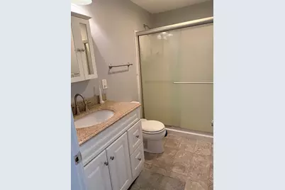 10 Vandette Ave, Dracut, MA 01826 - Photo 8
