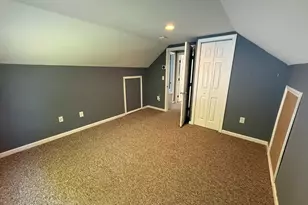 10 Vandette Ave, Dracut, MA 01826 - Photo 10