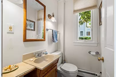 48 Carter St, Newburyport, MA 01950 - Photo 16