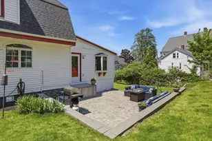 2 Eaton Ct, Winchester, MA 01890 - Photo 32