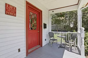 2 Eaton Ct, Winchester, MA 01890 - Photo 4