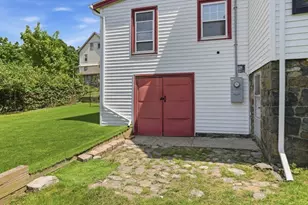 2 Eaton Ct, Winchester, MA 01890 - Photo 36
