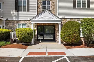 21 Hampshire Rd, Methuen, MA 01844 - Photo 1