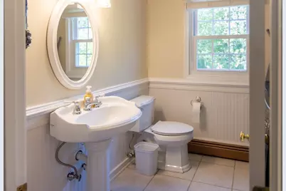40 Idora Ave, Haverhill, MA 01832 - Photo 12