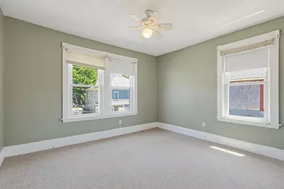245 Tremont St, New Bedford, MA 02740 - Photo 16