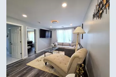 276 Sumner St #2, Stoughton, MA 02072 - Photo 8