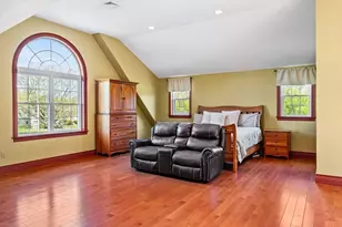86 Mowry St, Mendon, MA 01756 - Photo 14