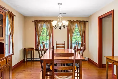 86 Mowry St, Mendon, MA 01756 - Photo 8
