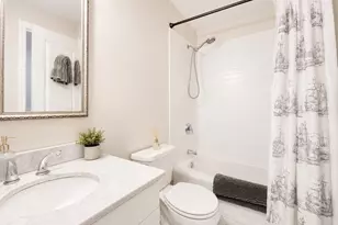 28 Monument St, Boston, MA 02129 - Photo 12