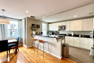 28 Monument St, Boston, MA 02129 - Photo 4