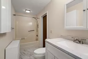 50 Londonderry Rd, Grafton, MA 01519 - Photo 14