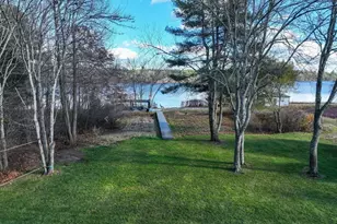 28 S Main St, Carver, MA 02330 - Photo 8