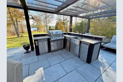 28 S. Main St., Carver, MA 02330 - Photo 6