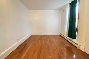 45 Walker St, Lowell, MA 01854 - Photo 10