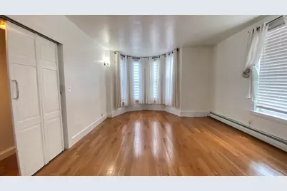 45 Walker St #1, Lowell, MA 01854 - Photo 2